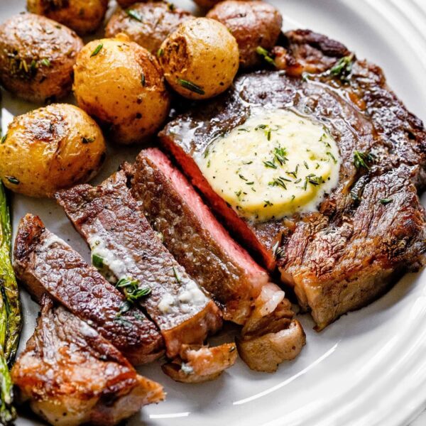 ribeye-cooked-steak